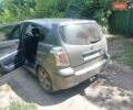 Серый Тойота Версо, объемом двигателя 2 л и пробегом 340 тыс. км за 4500 $, фото 1 на Automoto.ua
