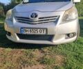 Сірий Тойота Версо, об'ємом двигуна 2.23 л та пробігом 190 тис. км за 9000 $, фото 1 на Automoto.ua