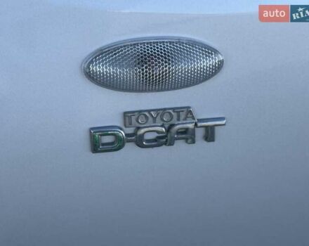 Серый Тойота Версо, объемом двигателя 2.2 л и пробегом 170 тыс. км за 10700 $, фото 14 на Automoto.ua