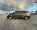 Серый Тойота Версо, объемом двигателя 2 л и пробегом 294 тыс. км за 8500 $, фото 3 на Automoto.ua