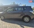 Серый Тойота Версо, объемом двигателя 2 л и пробегом 220 тыс. км за 9999 $, фото 17 на Automoto.ua