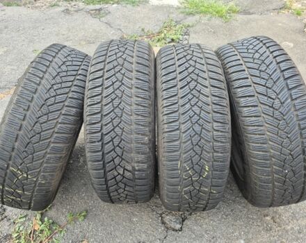 Сірий Тойота Версо, об'ємом двигуна 2 л та пробігом 220 тис. км за 9599 $, фото 23 на Automoto.ua