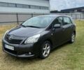 Сірий Тойота Версо, об'ємом двигуна 2 л та пробігом 385 тис. км за 6900 $, фото 1 на Automoto.ua