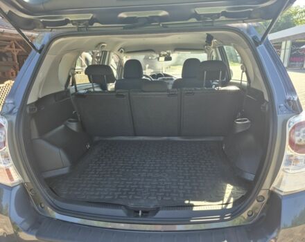 Сірий Тойота Версо, об'ємом двигуна 2 л та пробігом 220 тис. км за 9599 $, фото 11 на Automoto.ua