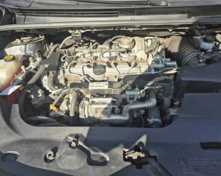 Сірий Тойота Версо, об'ємом двигуна 2 л та пробігом 220 тис. км за 9599 $, фото 15 на Automoto.ua