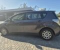 Сірий Тойота Версо, об'ємом двигуна 2 л та пробігом 220 тис. км за 9599 $, фото 6 на Automoto.ua