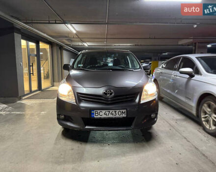 Сірий Тойота Версо, об'ємом двигуна 2 л та пробігом 380 тис. км за 6900 $, фото 15 на Automoto.ua