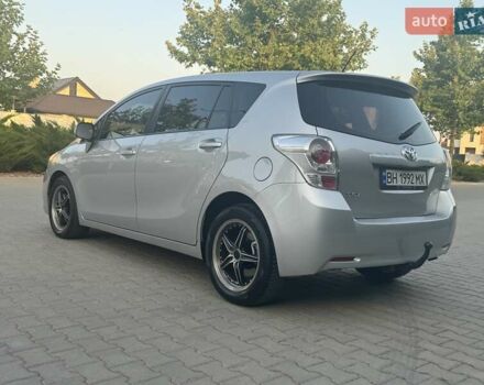 Серый Тойота Версо, объемом двигателя 2.23 л и пробегом 192 тыс. км за 8999 $, фото 70 на Automoto.ua