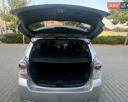 Серый Тойота Версо, объемом двигателя 2.23 л и пробегом 192 тыс. км за 8999 $, фото 89 на Automoto.ua