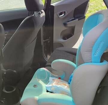 Серый Тойота Версо, объемом двигателя 1.4 л и пробегом 148 тыс. км за 9500 $, фото 8 на Automoto.ua