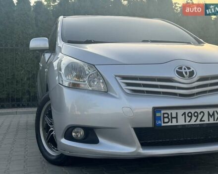 Серый Тойота Версо, объемом двигателя 2.23 л и пробегом 192 тыс. км за 8999 $, фото 28 на Automoto.ua