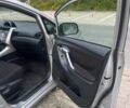 Сірий Тойота Версо, об'ємом двигуна 2 л та пробігом 270 тис. км за 8600 $, фото 1 на Automoto.ua