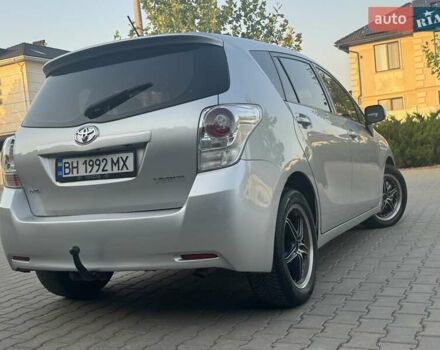 Серый Тойота Версо, объемом двигателя 2.23 л и пробегом 192 тыс. км за 8999 $, фото 22 на Automoto.ua