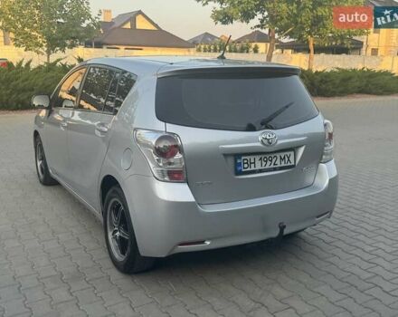 Серый Тойота Версо, объемом двигателя 2.23 л и пробегом 192 тыс. км за 8999 $, фото 66 на Automoto.ua