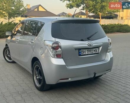 Серый Тойота Версо, объемом двигателя 2.23 л и пробегом 192 тыс. км за 8999 $, фото 30 на Automoto.ua