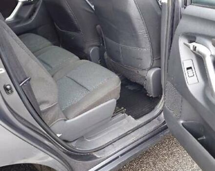 Серый Тойота Версо, объемом двигателя 1.8 л и пробегом 244 тыс. км за 11000 $, фото 1 на Automoto.ua