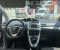 Серый Тойота Версо, объемом двигателя 2 л и пробегом 256 тыс. км за 6499 $, фото 18 на Automoto.ua