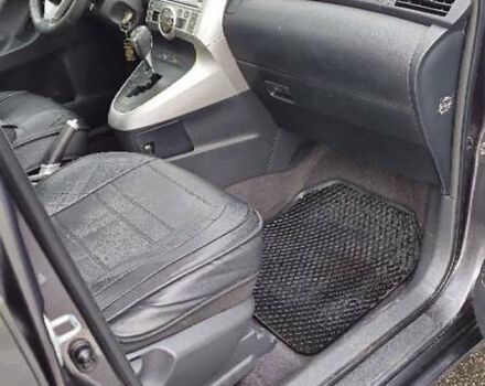 Серый Тойота Версо, объемом двигателя 1.8 л и пробегом 244 тыс. км за 11000 $, фото 4 на Automoto.ua