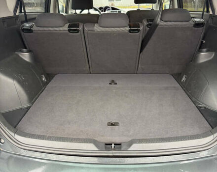 Сірий Тойота Версо, об'ємом двигуна 1.6 л та пробігом 183 тис. км за 10200 $, фото 20 на Automoto.ua