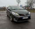 Сірий Тойота Версо, об'ємом двигуна 1.6 л та пробігом 183 тис. км за 10200 $, фото 1 на Automoto.ua