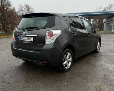 Сірий Тойота Версо, об'ємом двигуна 1.6 л та пробігом 183 тис. км за 10200 $, фото 13 на Automoto.ua