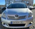 Серый Тойота Версо, объемом двигателя 2.2 л и пробегом 265 тыс. км за 8950 $, фото 4 на Automoto.ua