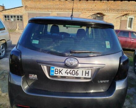 Серый Тойота Версо, объемом двигателя 1.6 л и пробегом 244 тыс. км за 11500 $, фото 2 на Automoto.ua