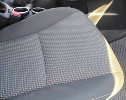 Серый Тойота Версо, объемом двигателя 1.6 л и пробегом 244 тыс. км за 11500 $, фото 4 на Automoto.ua