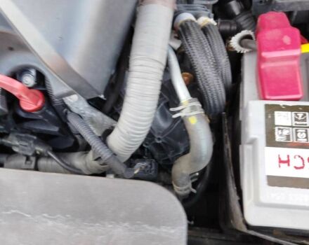 Серый Тойота Версо, объемом двигателя 1.6 л и пробегом 244 тыс. км за 11500 $, фото 23 на Automoto.ua