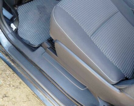 Серый Тойота Версо, объемом двигателя 1.6 л и пробегом 244 тыс. км за 11500 $, фото 17 на Automoto.ua