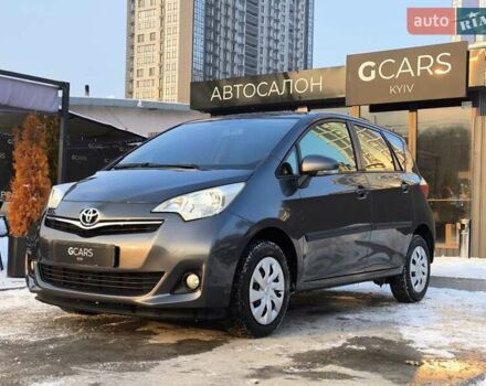 Серый Тойота Версо, объемом двигателя 1.4 л и пробегом 115 тыс. км за 9700 $, фото 1 на Automoto.ua