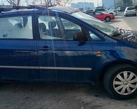 Синий Тойота Версо, объемом двигателя 2 л и пробегом 451 тыс. км за 2500 $, фото 3 на Automoto.ua