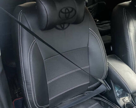 Синий Тойота Версо, объемом двигателя 2.2 л и пробегом 250 тыс. км за 8000 $, фото 16 на Automoto.ua