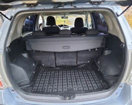 Синий Тойота Версо, объемом двигателя 2 л и пробегом 202 тыс. км за 8700 $, фото 10 на Automoto.ua