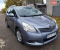 Синій Тойота Версо, об'ємом двигуна 2 л та пробігом 202 тис. км за 8200 $, фото 1 на Automoto.ua