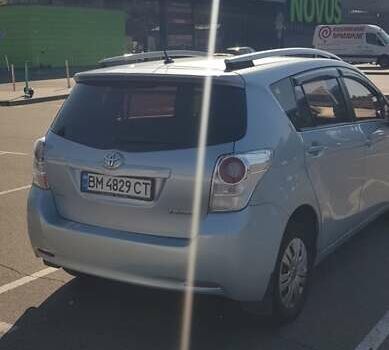 Синій Тойота Версо, об'ємом двигуна 1.6 л та пробігом 200 тис. км за 8100 $, фото 1 на Automoto.ua
