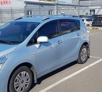 Синій Тойота Версо, об'ємом двигуна 1.6 л та пробігом 200 тис. км за 8100 $, фото 2 на Automoto.ua