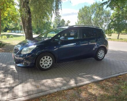 Синій Тойота Версо, об'ємом двигуна 2 л та пробігом 2 тис. км за 8000 $, фото 5 на Automoto.ua