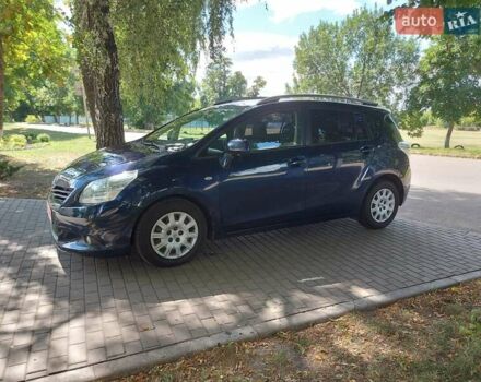 Синий Тойота Версо, объемом двигателя 2 л и пробегом 200 тыс. км за 8000 $, фото 6 на Automoto.ua