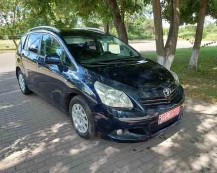 Синій Тойота Версо, об'ємом двигуна 2 л та пробігом 2 тис. км за 8000 $, фото 10 на Automoto.ua