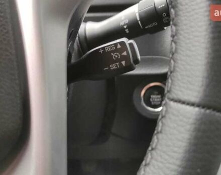 Синій Тойота Версо, об'ємом двигуна 2 л та пробігом 231 тис. км за 9200 $, фото 6 на Automoto.ua