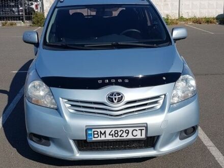 Синий Тойота Версо, объемом двигателя 1.6 л и пробегом 214 тыс. км за 6300 $, фото 1 на Automoto.ua