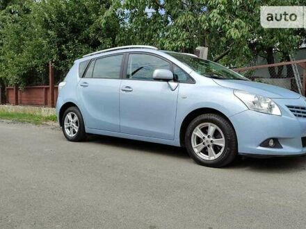 Тойота Версо 2011 в Рени на Automoto.ua Синий Тойота Версо, объемом двигателя 2 л и пробегом 231 тыс. км за 9200 $, фото 1 на Automoto.ua