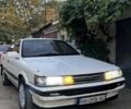 Белый Тойота Виста, объемом двигателя 1.8 л и пробегом 350 тыс. км за 1500 $, фото 1 на Automoto.ua
