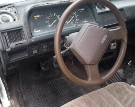 Білий Тойота Віста, об'ємом двигуна 1.6 л та пробігом 3 тис. км за 400 $, фото 5 на Automoto.ua