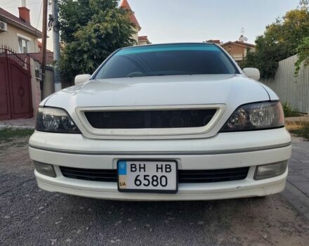 Белый Тойота Виста, объемом двигателя 2 л и пробегом 260 тыс. км за 3999 $, фото 6 на Automoto.ua