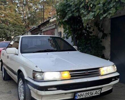 Белый Тойота Виста, объемом двигателя 1.8 л и пробегом 350 тыс. км за 1500 $, фото 1 на Automoto.ua