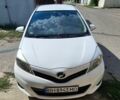 Білий Тойота Вітз, об'ємом двигуна 1 л та пробігом 143 тис. км за 7300 $, фото 1 на Automoto.ua