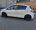 Білий Тойота Вітз, об'ємом двигуна 1.3 л та пробігом 187 тис. км за 6000 $, фото 1 на Automoto.ua
