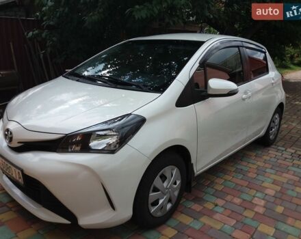 Білий Тойота Вітз, об'ємом двигуна 1 л та пробігом 33 тис. км за 8900 $, фото 1 на Automoto.ua